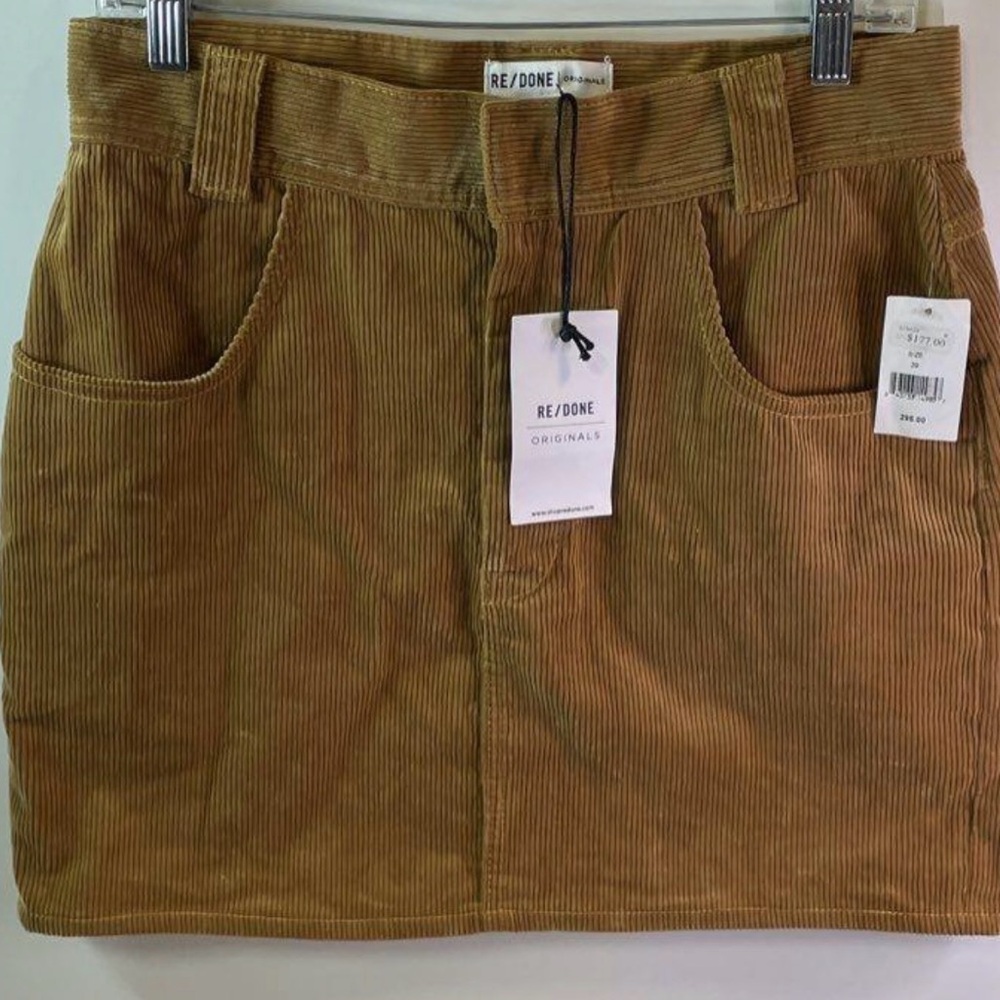 RE/DONE $295 NWT Corduroy Skirt in Camel
Size 29